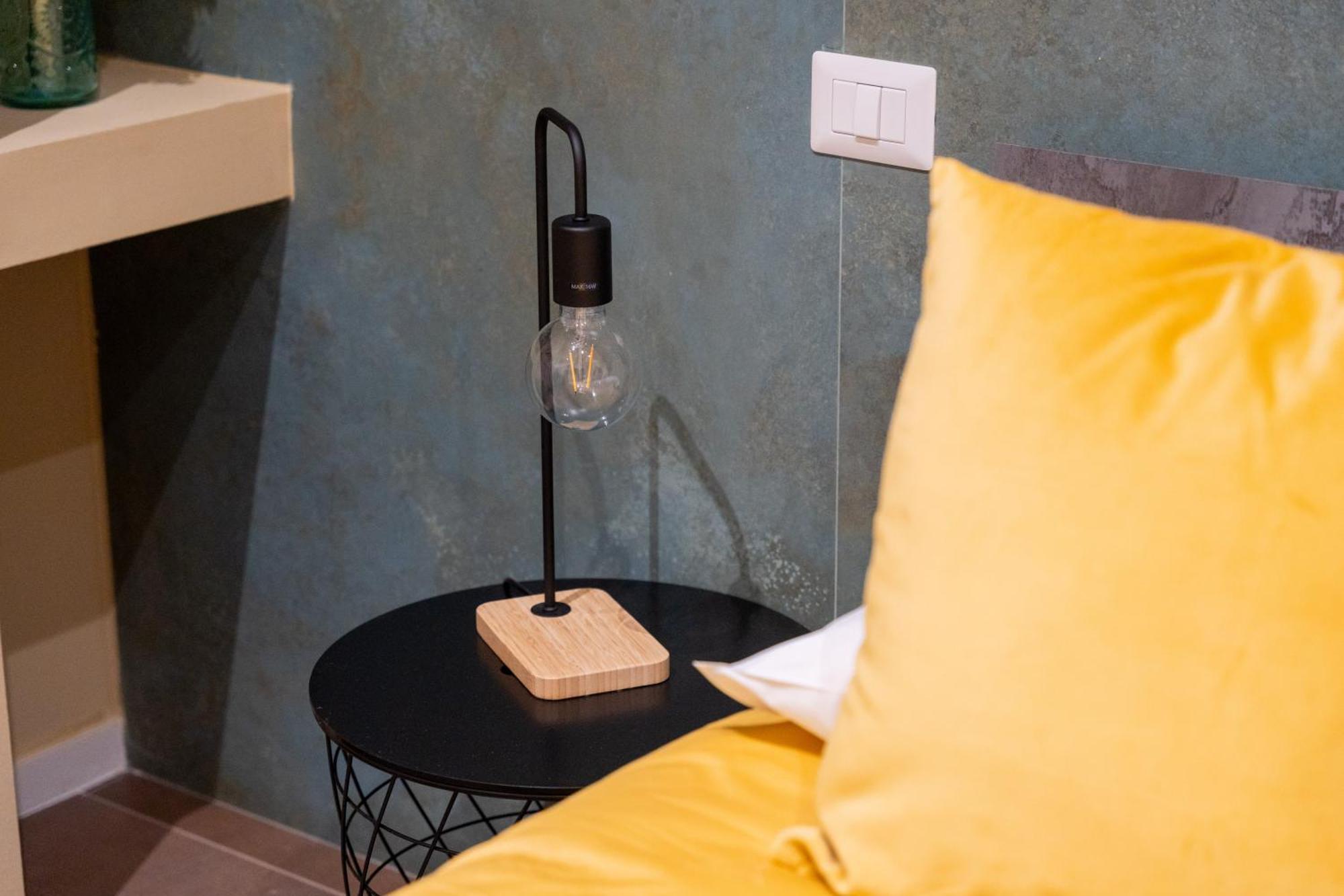 Palazzo Nicolaus Del Lungomare Bed & Breakfast Bari Exterior foto