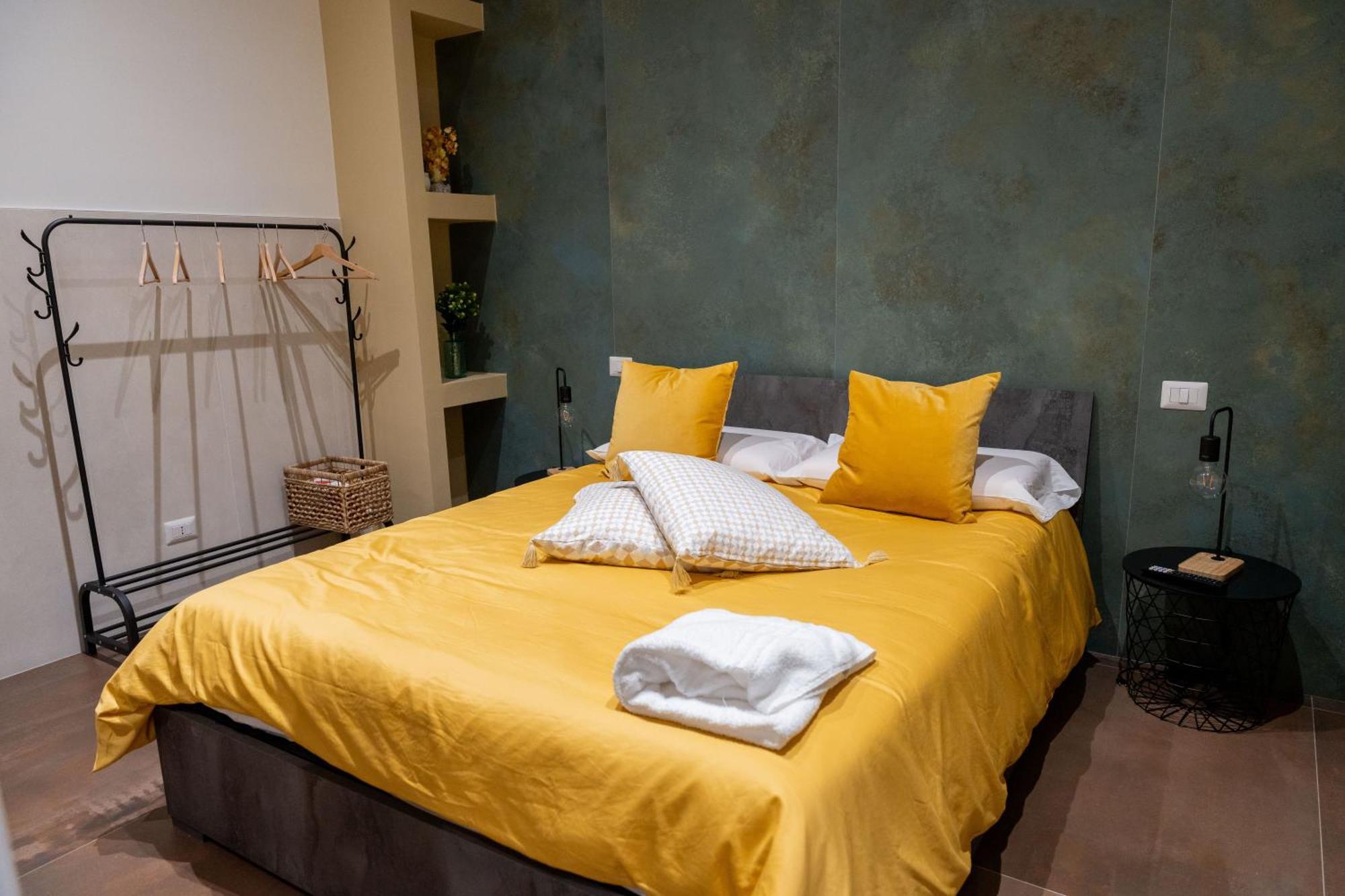 Palazzo Nicolaus Del Lungomare Bed & Breakfast Bari Exterior foto